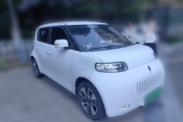 Used ORA White Cat 2020 305 km Luxury Version Front Right 45 Deg
