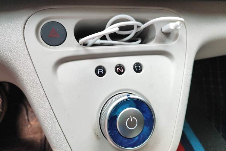 Used ORA White Cat 2020 360 km Luxury Version Gear Lever