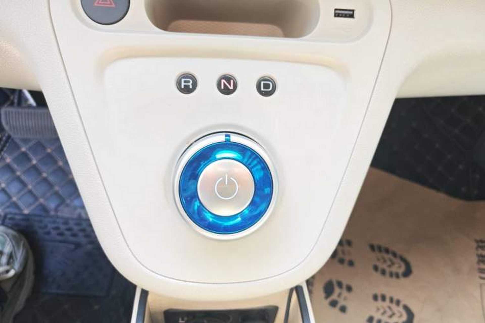 Used ORA White Cat 2020 401 km Long-Range Version Gear Lever
