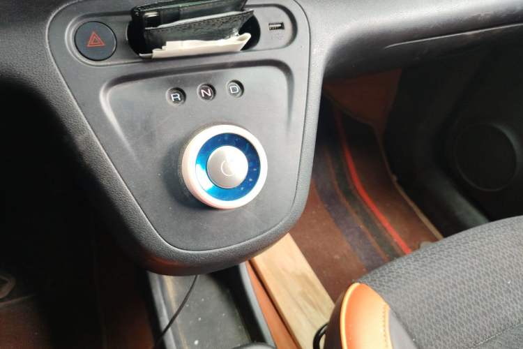 Used ORA White Cat 2020 305 km Luxury Version Gear Lever