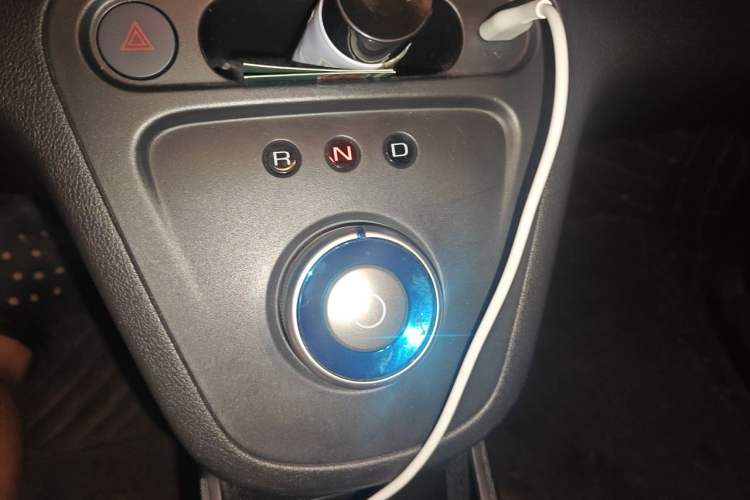 Used ORA White Cat 2020 305 km Luxury Version Gear Lever