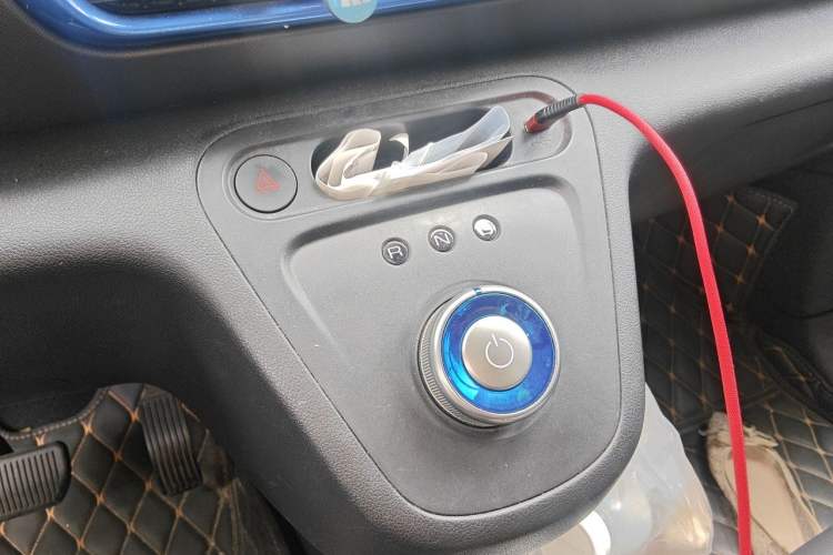 Used ORA White Cat 2020 401 km Long-Range Version Gear Lever