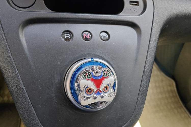 Used ORA White Cat 2020 305 km Luxury Version Gear Lever