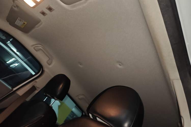 Used ORA White Cat 2020 360 km Luxury Version Headliner