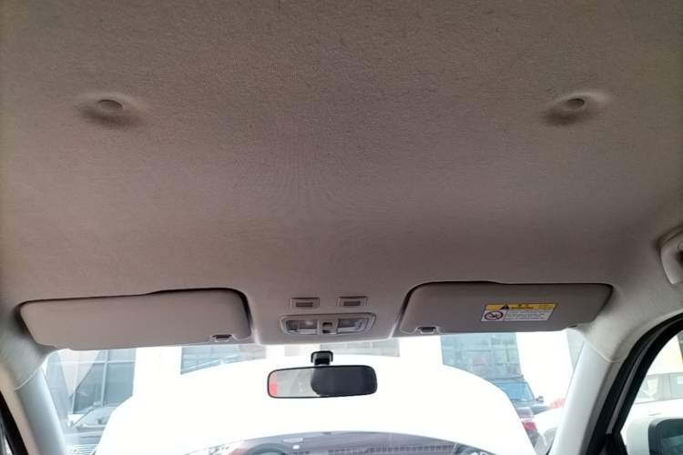 Used ORA White Cat 2020 305 km Luxury Version Headliner