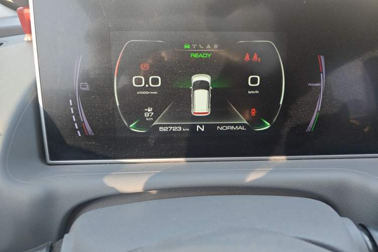 Used ORA White Cat 2020 305 km Luxury Version Instrument Cluster
