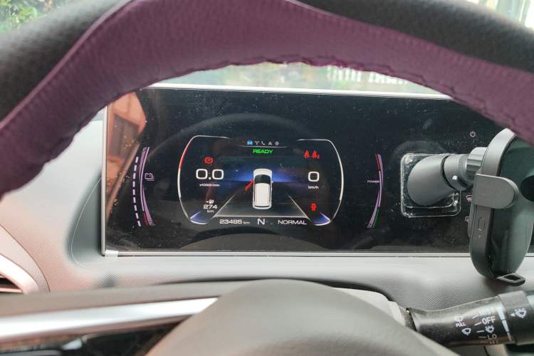 Used ORA White Cat 2020 360 km Luxury Version Instrument Cluster