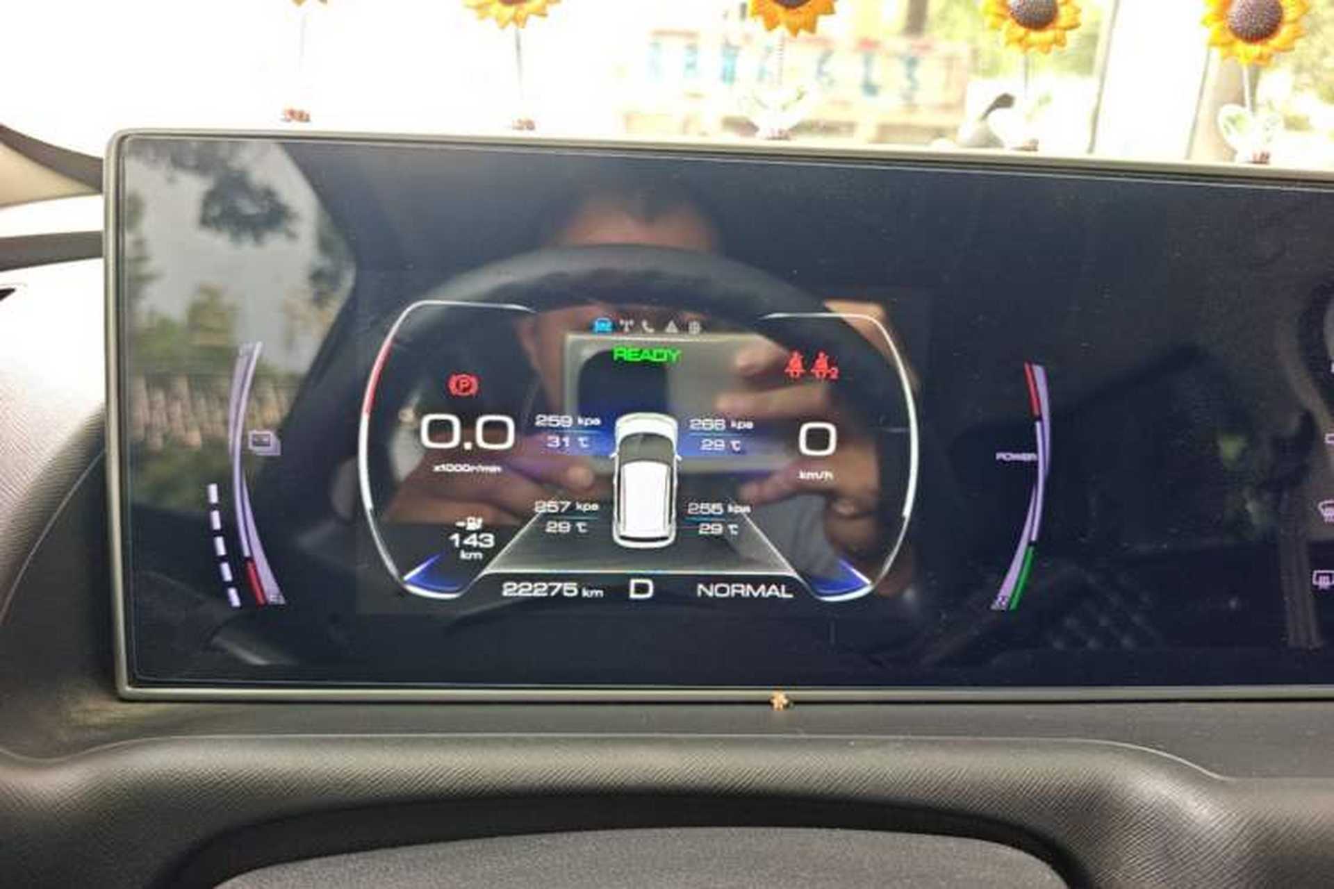 Used ORA White Cat 2020 305 km Luxury Version Instrument Cluster
