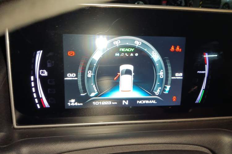 Used ORA White Cat 2020 305 km Luxury Version Instrument Cluster