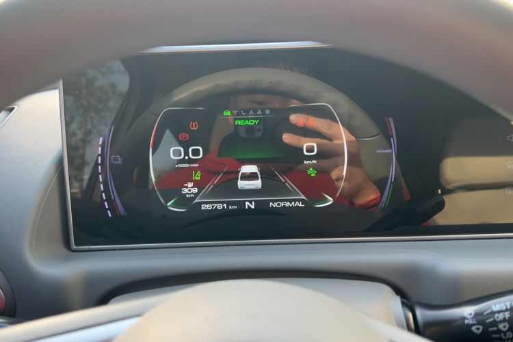 Used ORA White Cat 2020 401 km Flagship Version Instrument Cluster