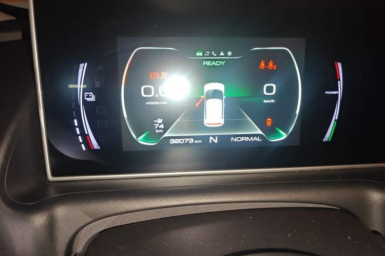 Used ORA White Cat 2020 305 km Luxury Version Instrument Cluster
