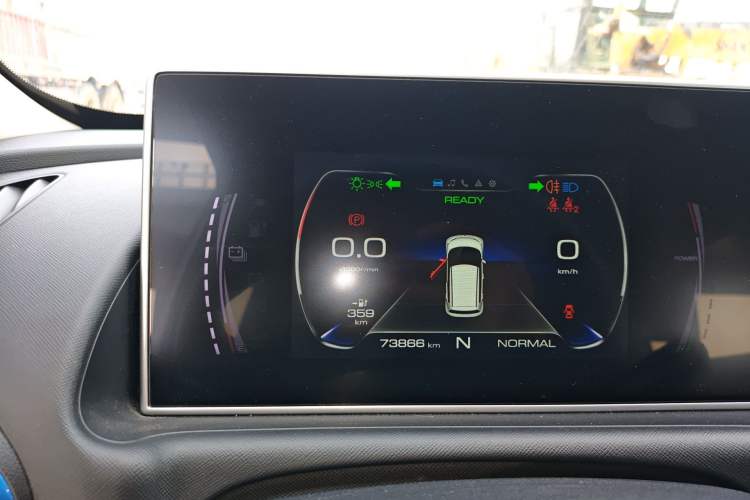 Used ORA White Cat 2020 360 km Luxury Version Instrument Cluster