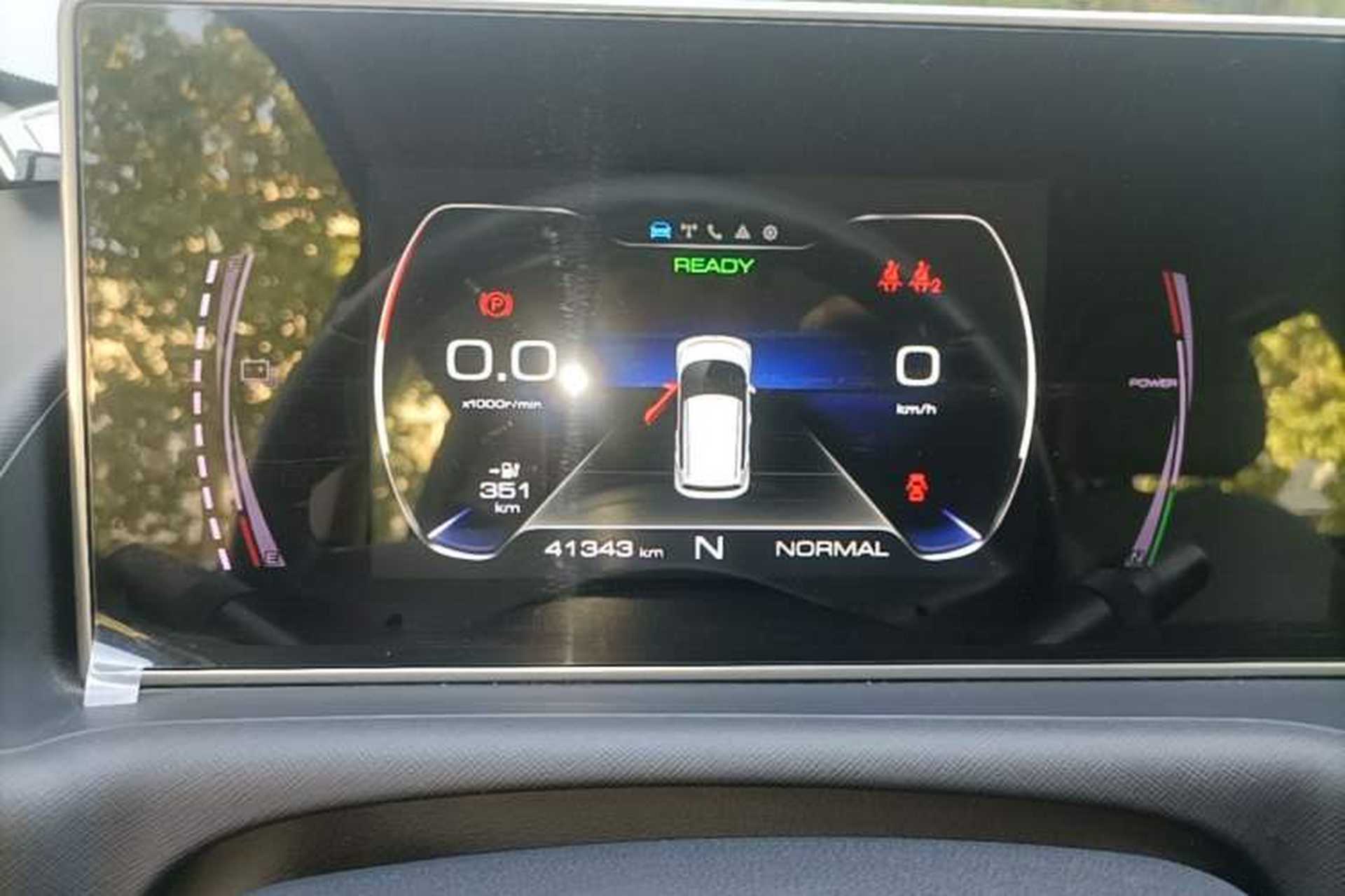 Used ORA White Cat 2020 360 km Luxury Version Instrument Cluster