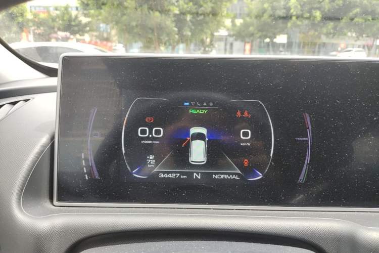 Used ORA White Cat 2020 305 km Luxury Version Instrument Cluster
