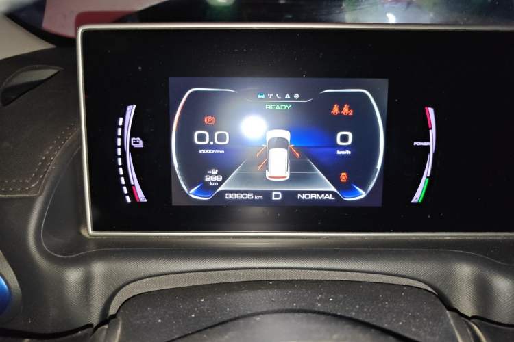 Used ORA White Cat 2020 305 km Luxury Version Instrument Cluster