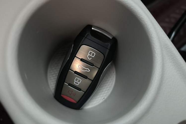 Used ORA White Cat 2020 360km Standard Version Interior 1