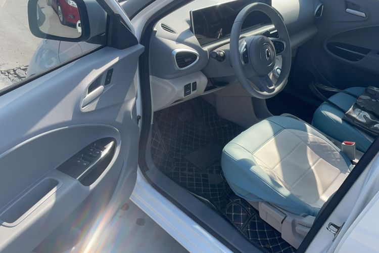 Used ORA White Cat 2020 305 km Luxury Version Interior 2