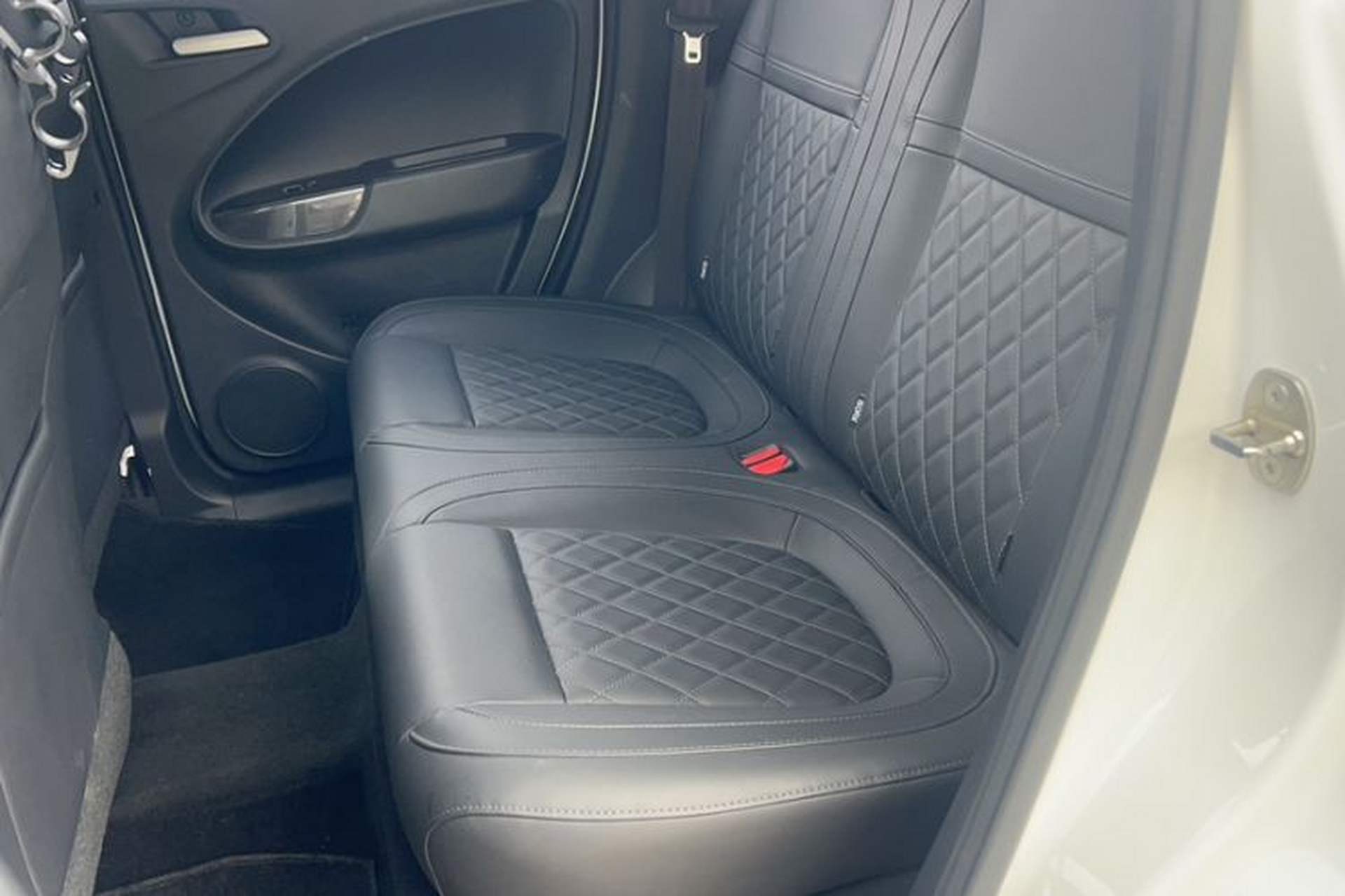 Used ORA White Cat 2020 401 km Flagship Version Interior 6