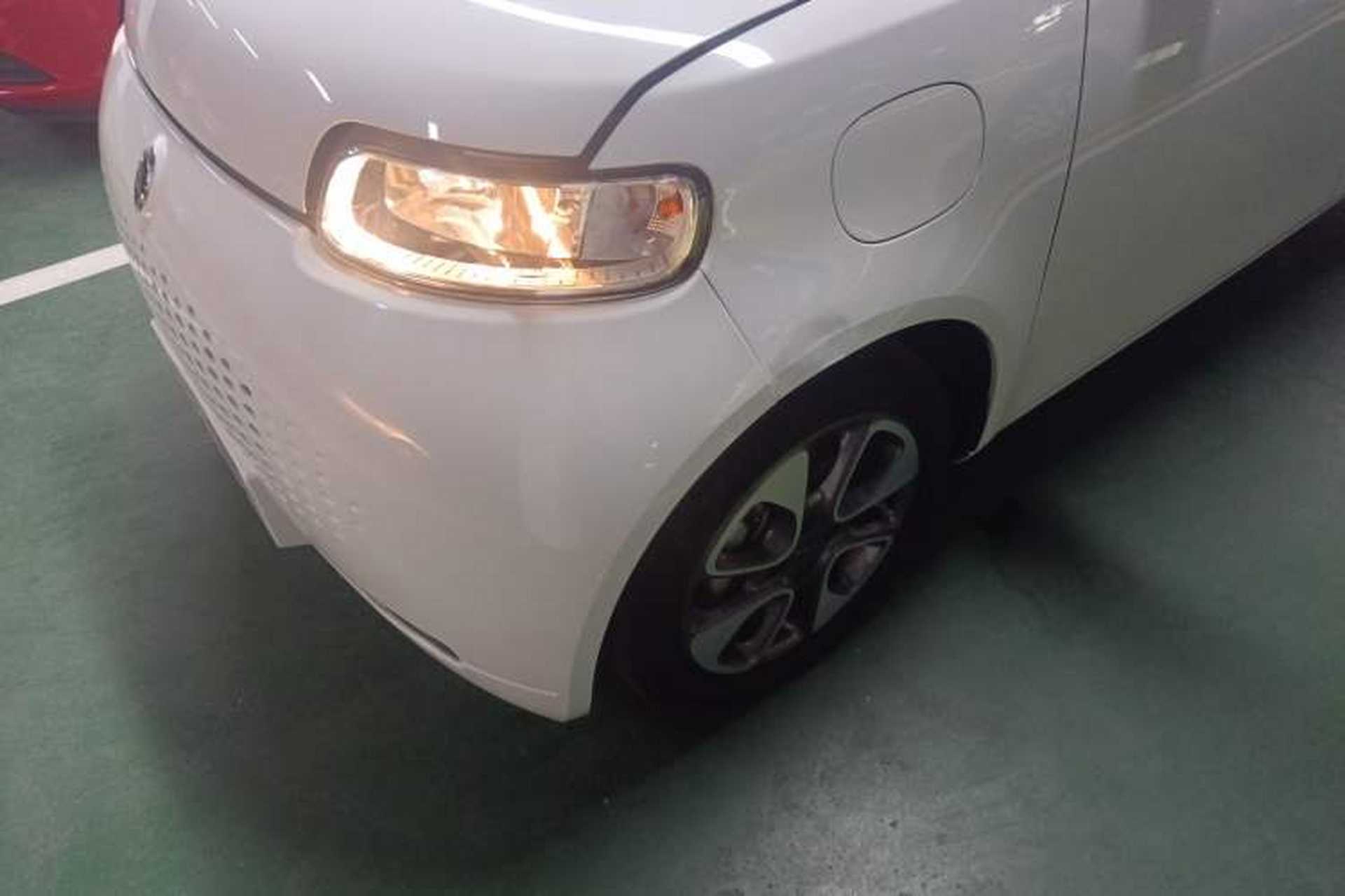 Used ORA White Cat 2020 305 km Luxury Version Left Front Headlight
