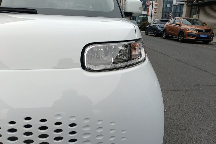 Used ORA White Cat 2020 360 km Luxury Version Left Front Headlight