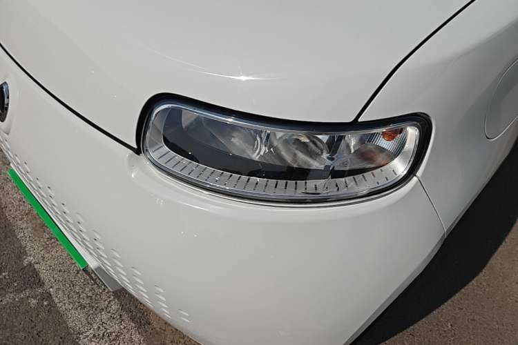 Used ORA White Cat 2020 305 km Luxury Version Left Front Headlight