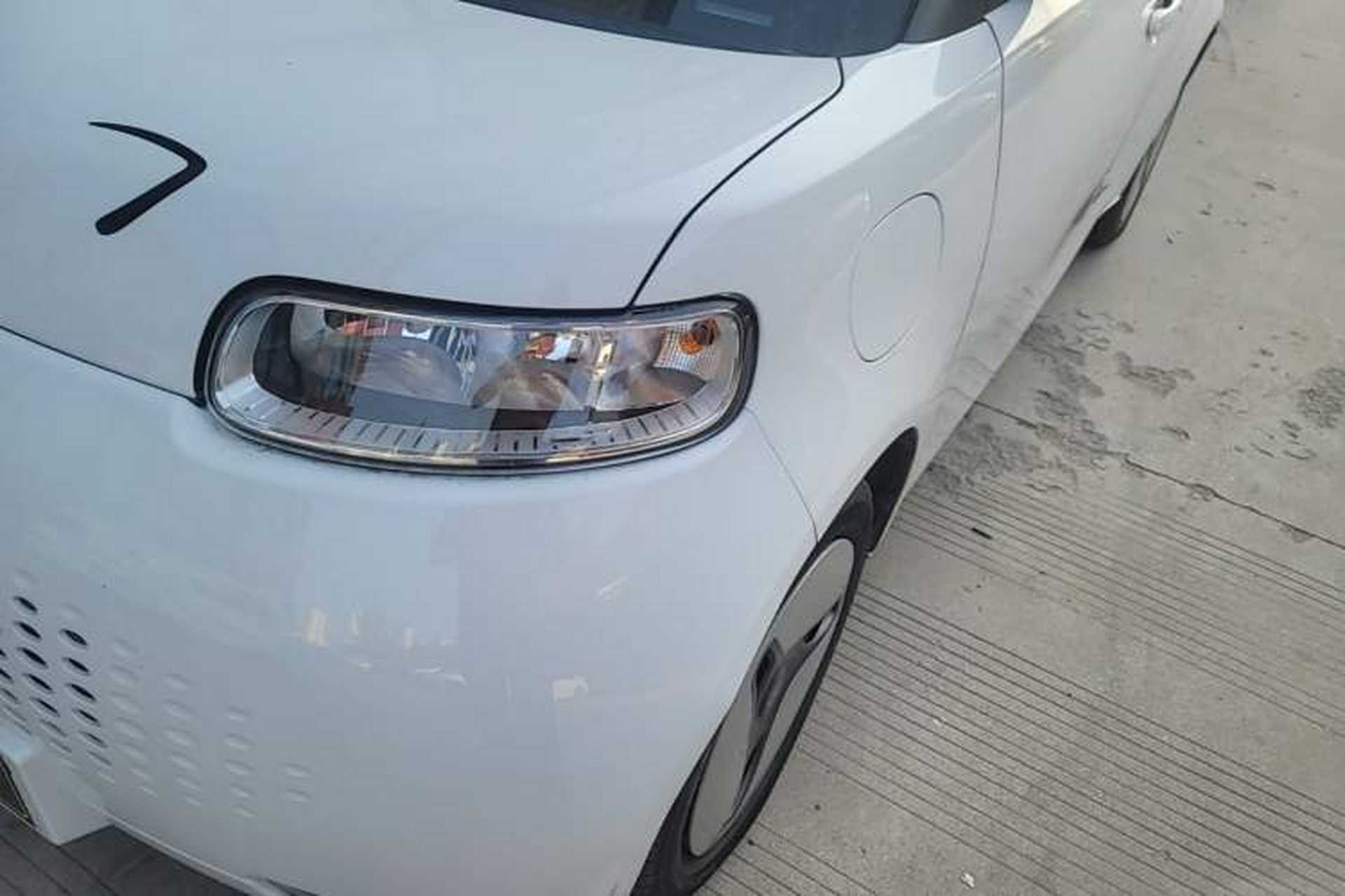 Used ORA White Cat 2020 305 km Luxury Version Left Front Headlight