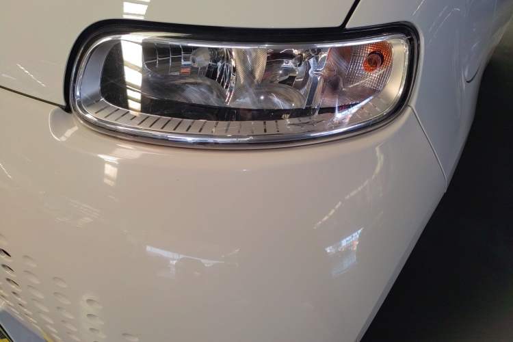 Used ORA White Cat 2020 305 km Luxury Version Left Front Headlight