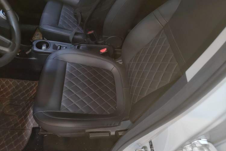 Used ORA White Cat 2020 401 km Flagship Version Left Front Seat