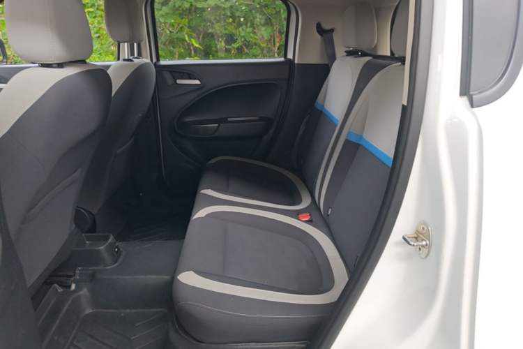 Used ORA White Cat 2020 360 km Luxury Version Left Rear Seat