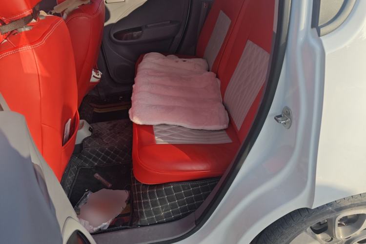 Used ORA White Cat 2020 305 km Luxury Version Left Rear Seat