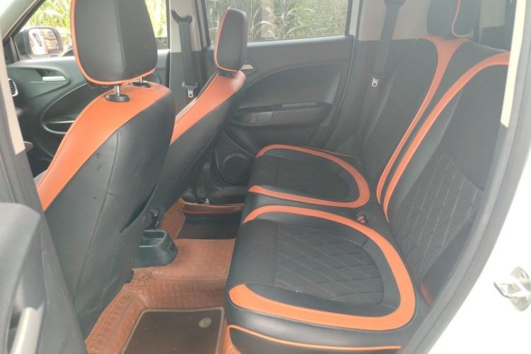 Used ORA White Cat 2020 305 km Luxury Version Left Rear Seat