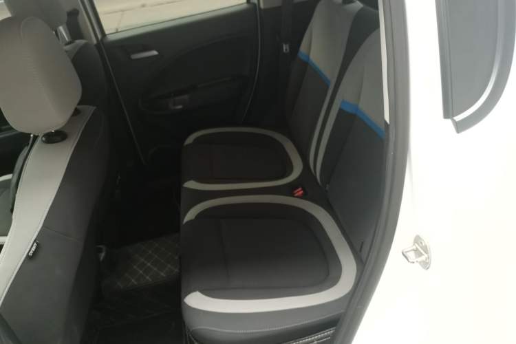 Used ORA White Cat 2020 305 km Luxury Version Left Rear Seat
