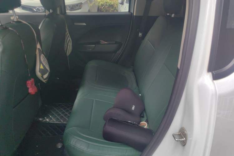 Used ORA White Cat 2020 305 km Luxury Version Left Rear Seat