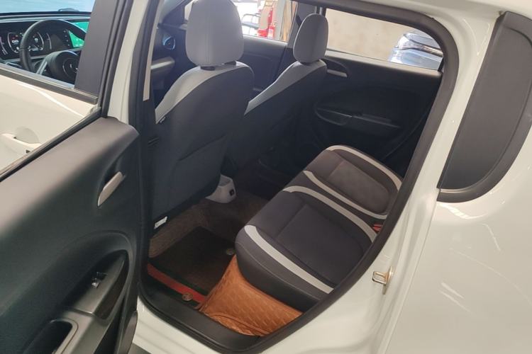 Used ORA White Cat 2020 305 km Luxury Version Left Rear Seat