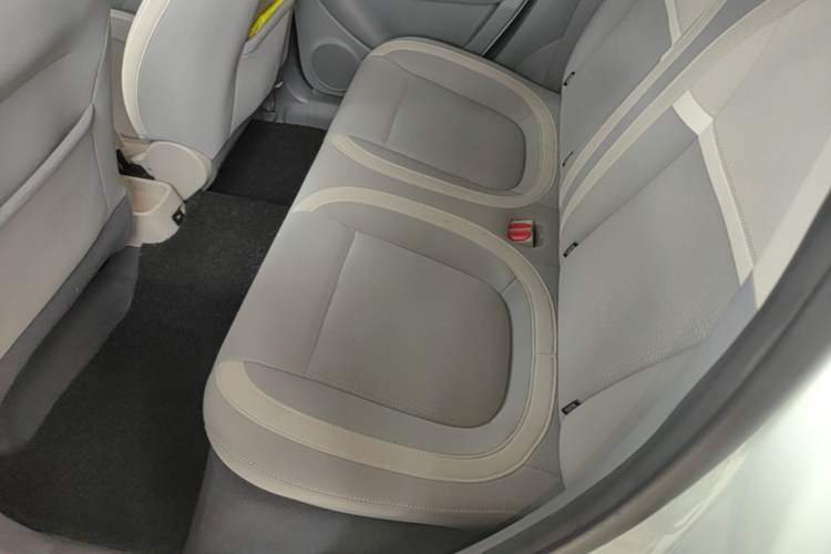 Used ORA White Cat 2020 305 km Luxury Version Left Rear Seat