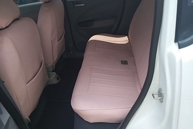 Used ORA White Cat 2020 360 km Luxury Version Left Rear Seat
