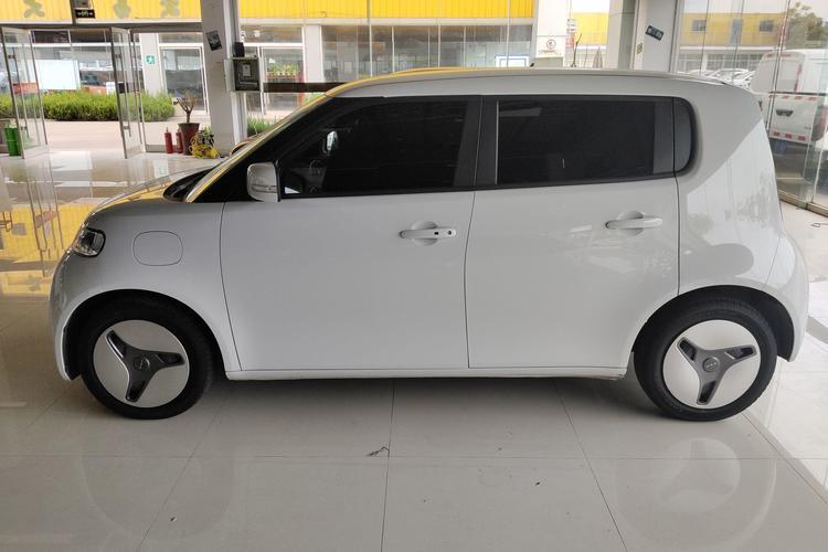 Used ORA White Cat 2020 360 km Luxury Version Left Side