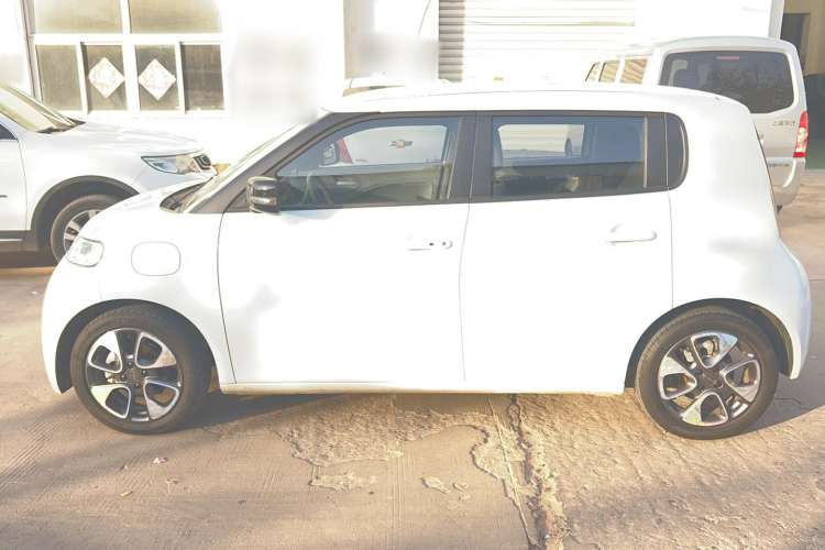 Used ORA White Cat 2020 401 km Flagship Version Left Side