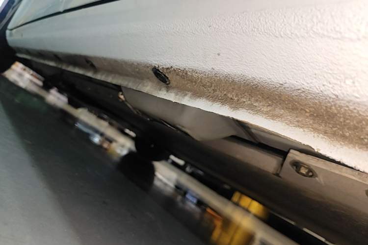 Used ORA White Cat 2020 360 km Luxury Version Left Side Sill