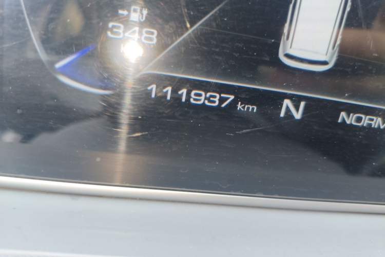 Used ORA White Cat 2020 360 km Luxury Version Odometer Close Up
