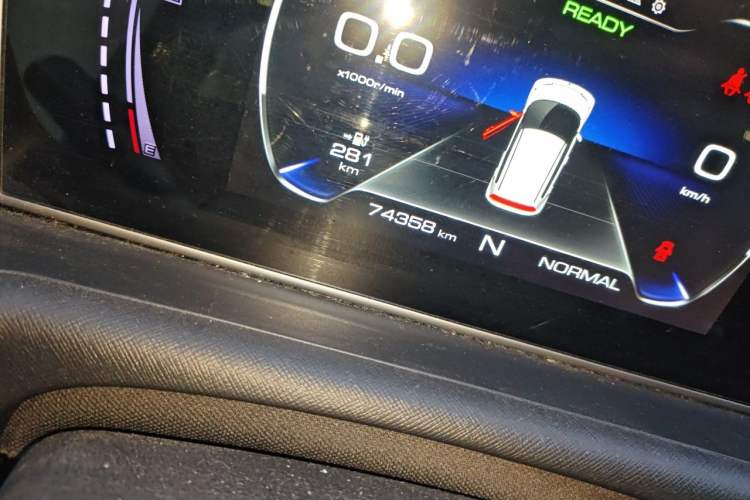 Used ORA White Cat 2020 360 km Luxury Version Odometer Close Up