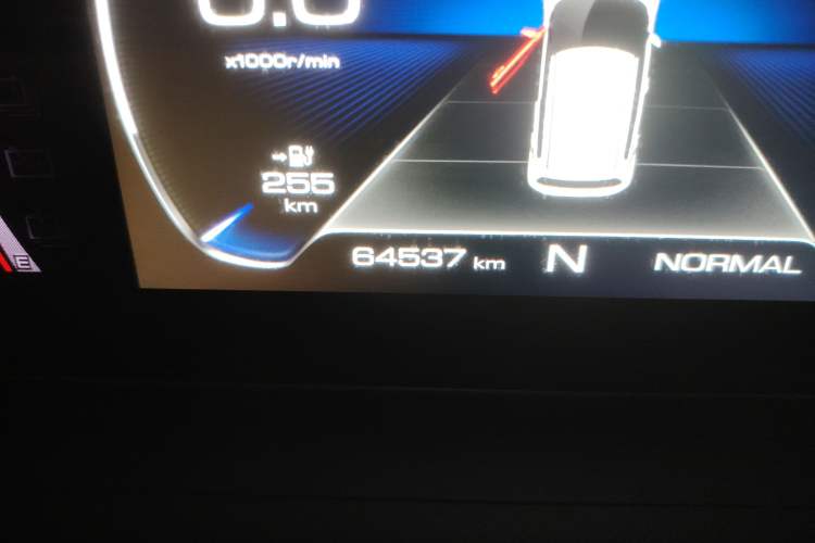 Used ORA White Cat 2020 360km Standard Version Odometer Close Up