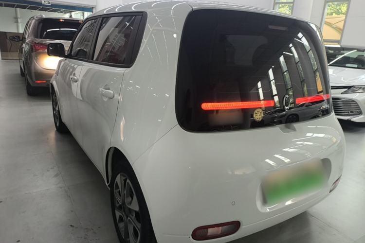 Used ORA White Cat 2020 305 km Luxury Version Rear Left 45 Deg