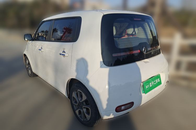 Used ORA White Cat 2020 305 km Luxury Version Rear Left 45 Deg
