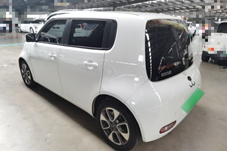 Used ORA White Cat 2020 305 km Luxury Version Rear Left 45 Deg