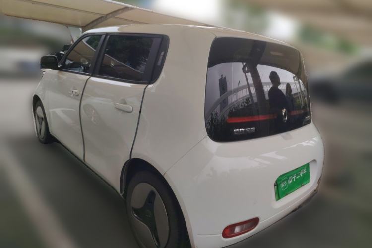 Used ORA White Cat 2020 305 km Luxury Version Rear Left 45 Deg