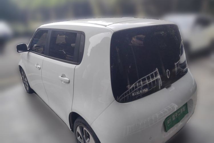 Used ORA White Cat 2020 305 km Luxury Version Rear Left 45 Deg
