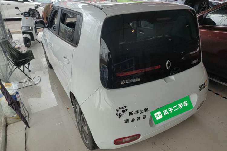 Used ORA White Cat 2020 305 km Luxury Version Rear Left 45 Deg