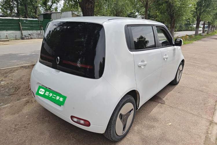 Used ORA White Cat 2020 360 km Luxury Version Rear Right 45 Deg
