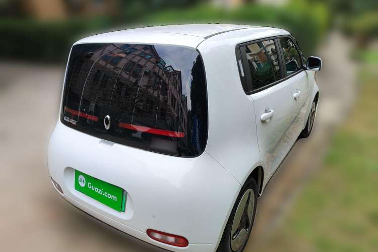 Used ORA White Cat 2020 360 km Luxury Version Rear Right 45 Deg